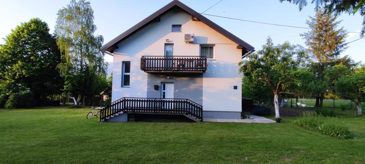 Apartment Gradina Korenica Eksteriør bilde